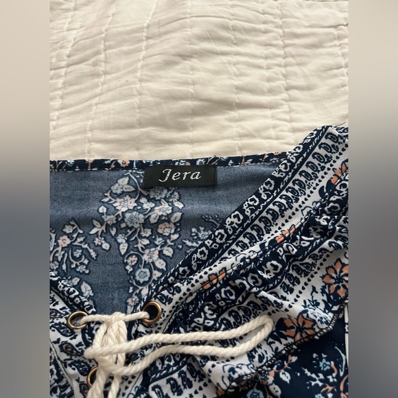 Jera - Picture 3 of 3